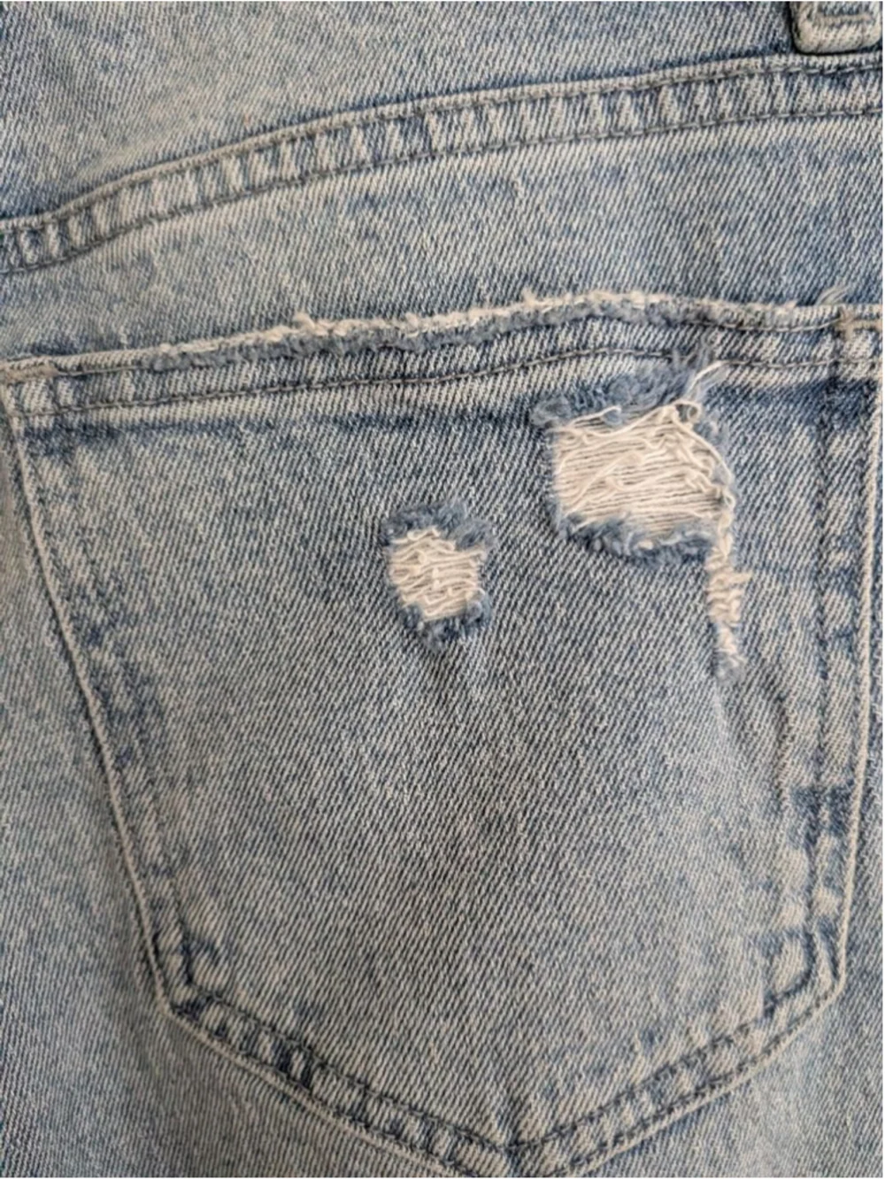 Vervet Distressed Wide Leg Crop Jeans Size 27 Light Wash High Rise Denim - Picture 8 of 9